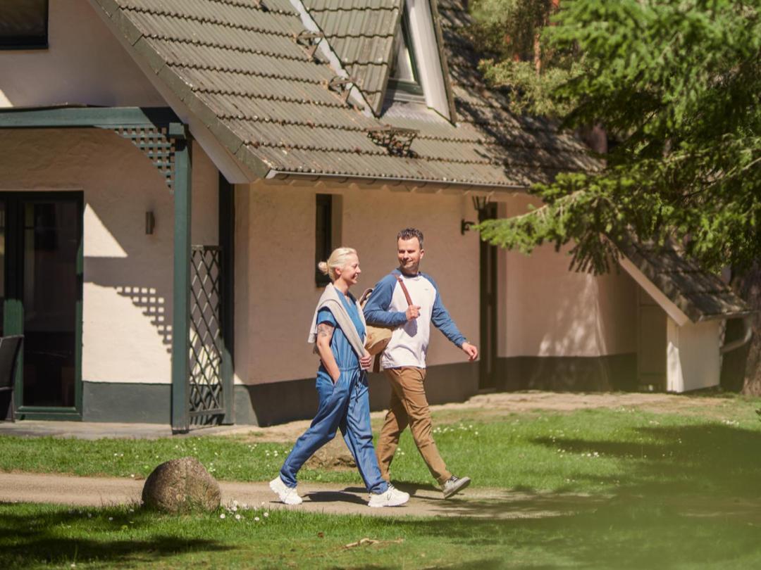 Van Der Valk Naturresort Drewitz Nossentiner Huette Esterno foto