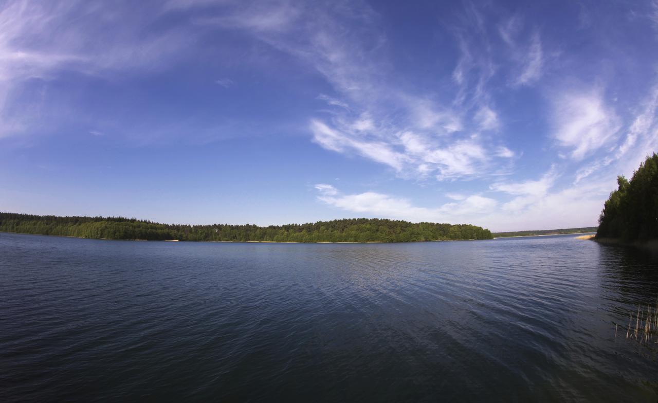 Van Der Valk Naturresort Drewitz Nossentiner Huette Esterno foto